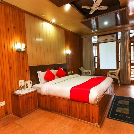 Oyo 8367 Hotel The Woodz Palampur Luaran gambar
